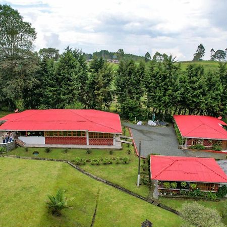 Finca La Toscana Эль-Мансано Экстерьер фото